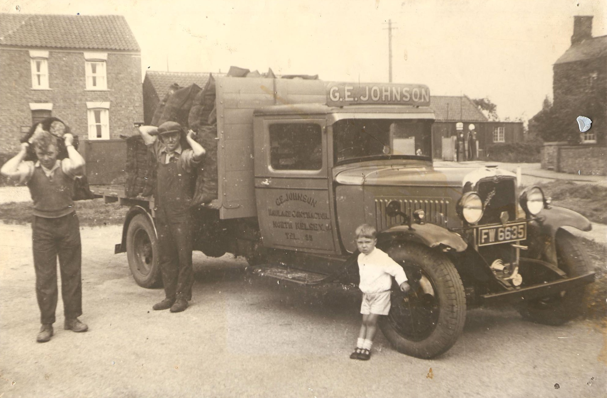 From left to right: George Johnson, Arthur Johnson and Cliff Johnson (aged 5) in 1935